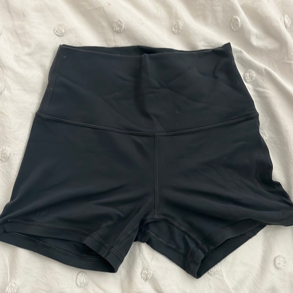 Align shorts 4”